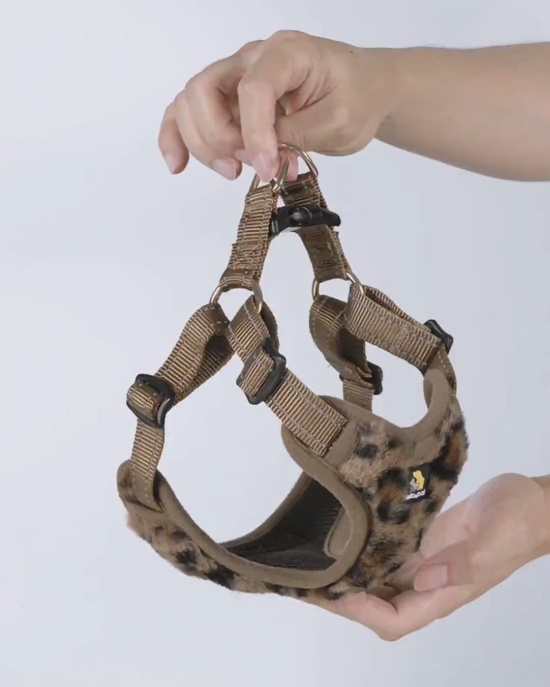 OxyMesh Flexi Step-in Harness and Leash Set - Wild Brown Leopard